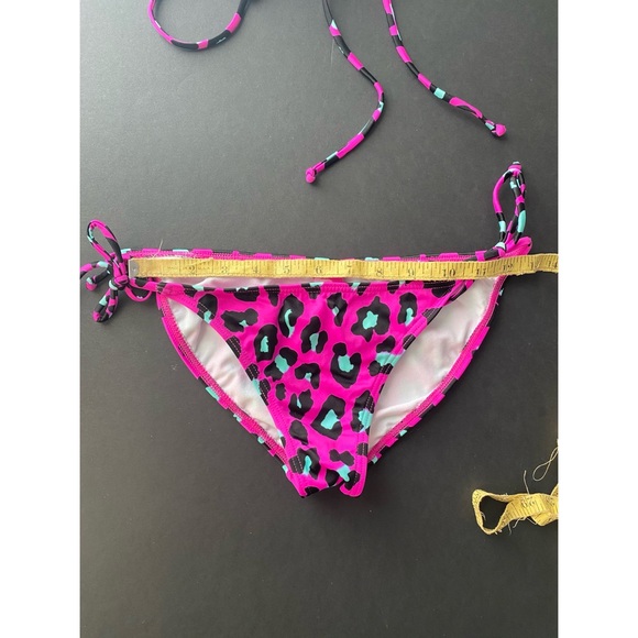 Billabong Bikini Set Cheetah Print (Size L Top) (Size M Bottoms) - Picture 7 of 7